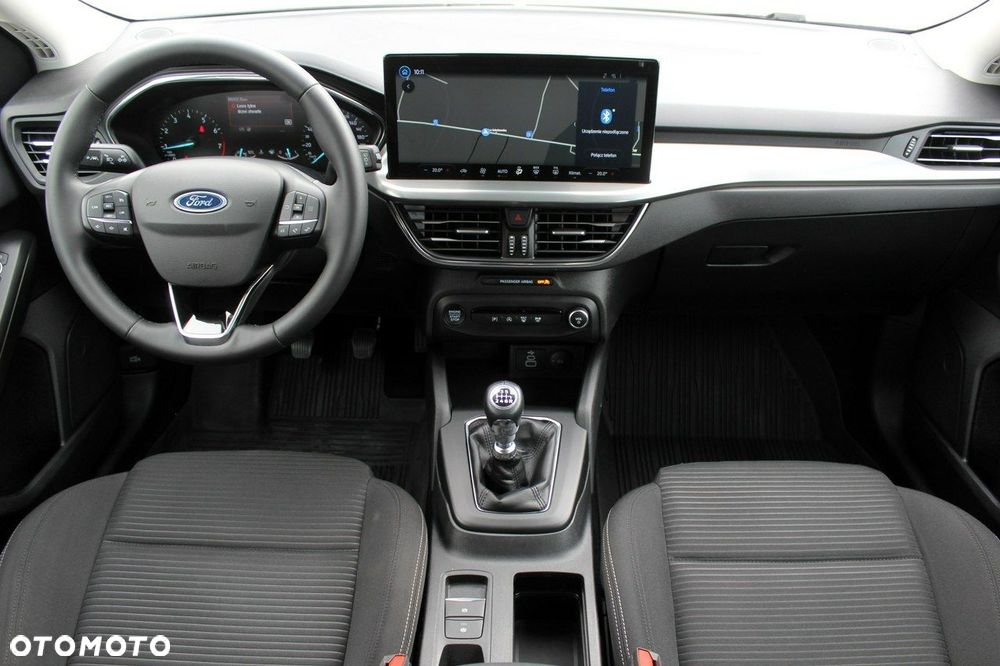 Ford Focus 1.0 EcoBoost Titanium - 11