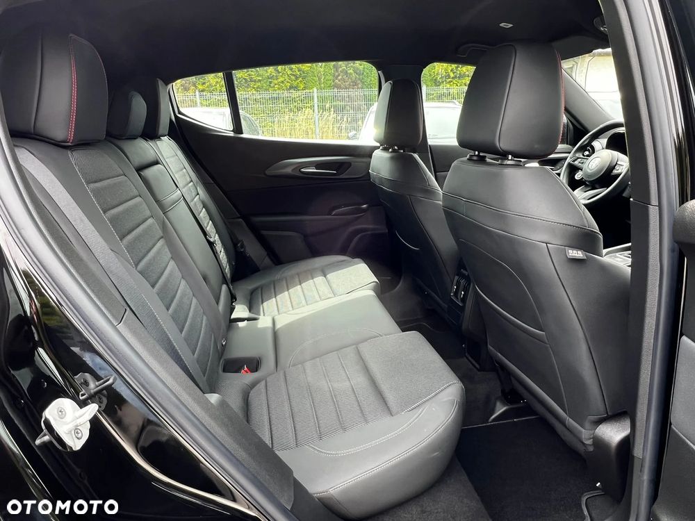 Alfa Romeo Tonale 1.5 T Edizione Speciale - 15