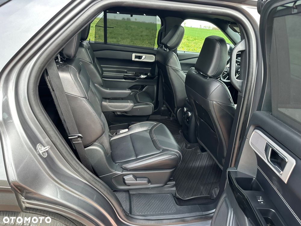 Ford Explorer EcoBoost Plug-in Hybrid PLATINUM - 16