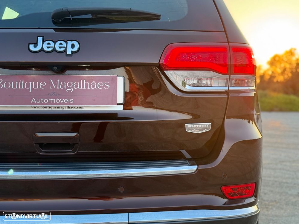 Jeep Grand Cherokee 5.7 V8 HEMI 4WD Auto Summit - 18