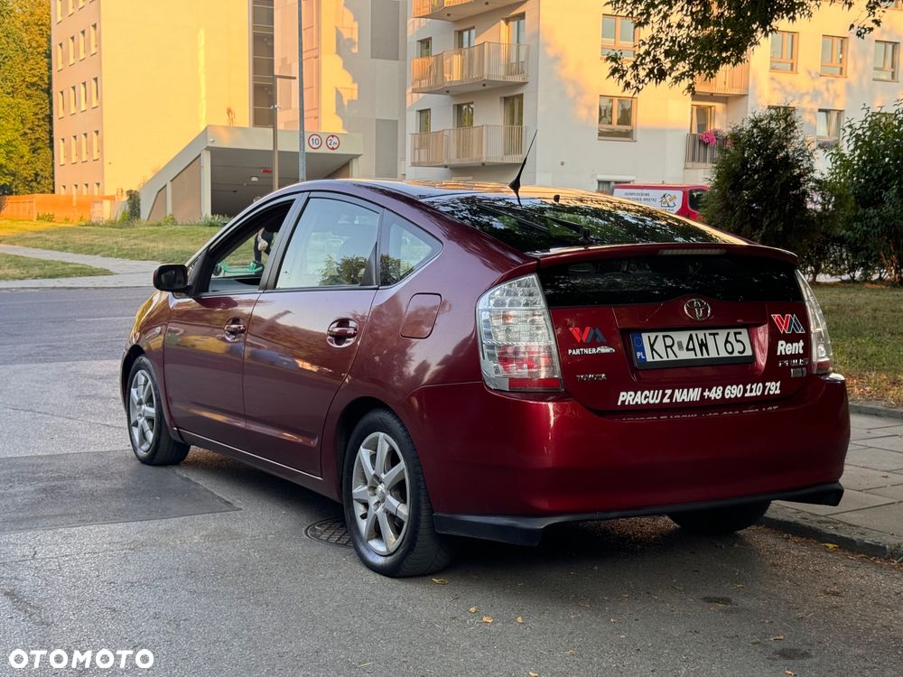 Toyota Prius 1.5 VVT-i Prestige - 3