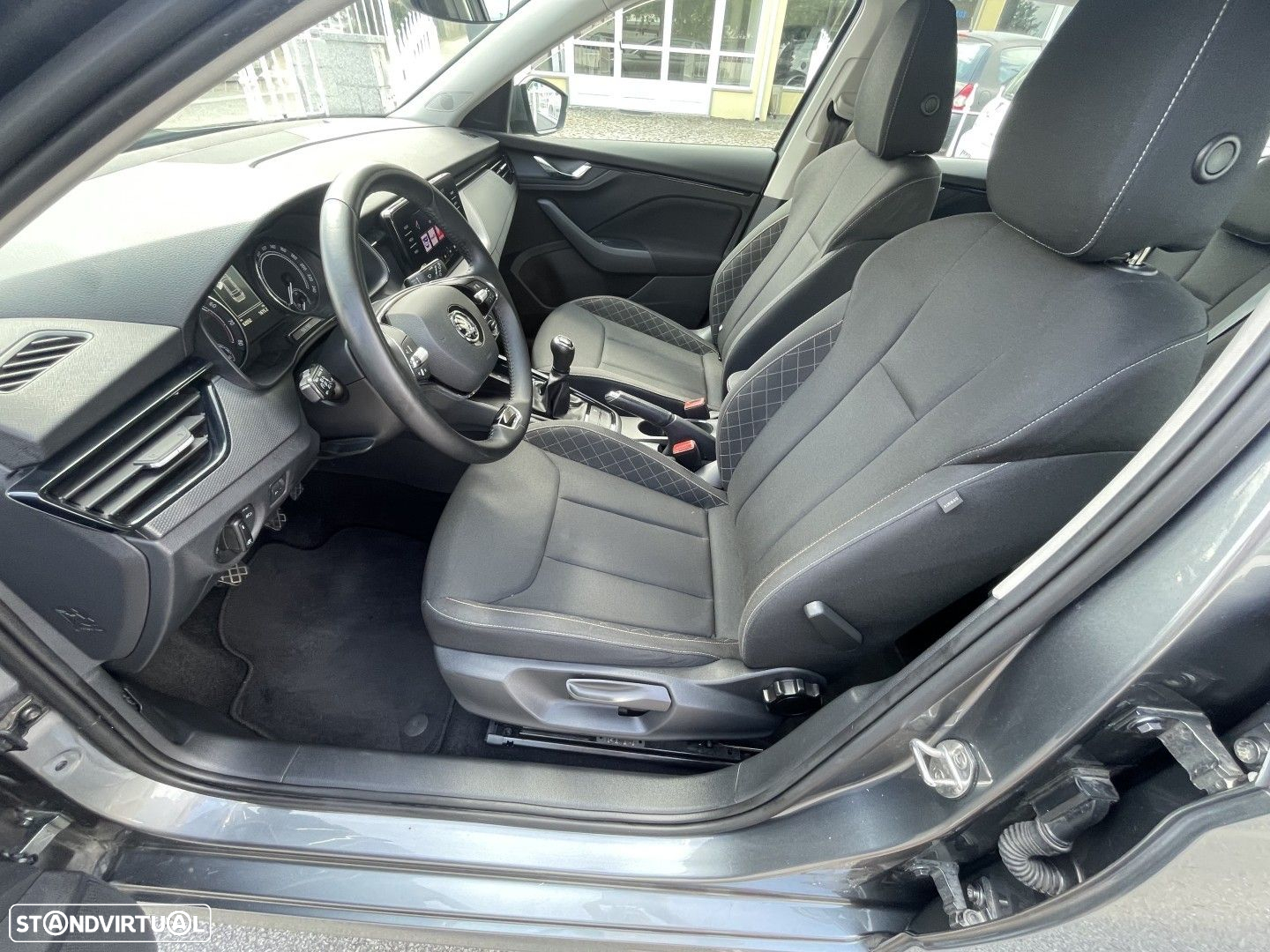 Skoda Kamiq 1.0 TSI Style - 14
