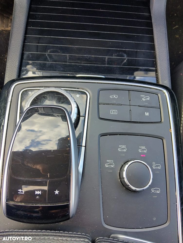 Mercedes-Benz GLS - 14
