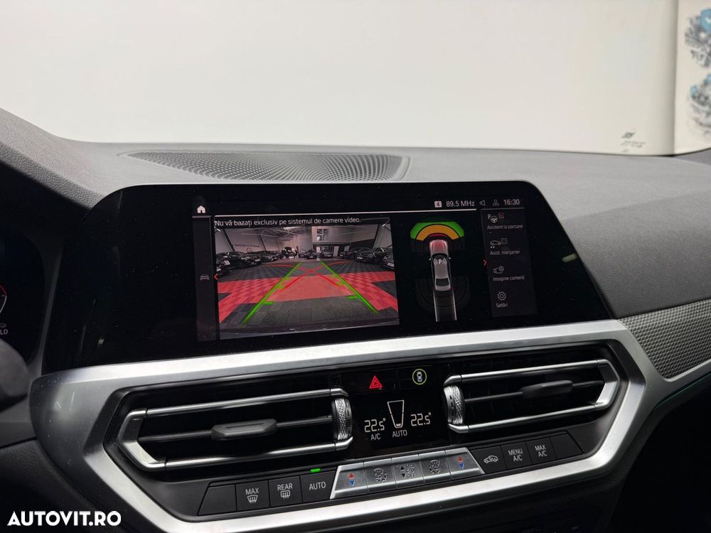BMW Seria 3 318d Aut. M Sport - 30