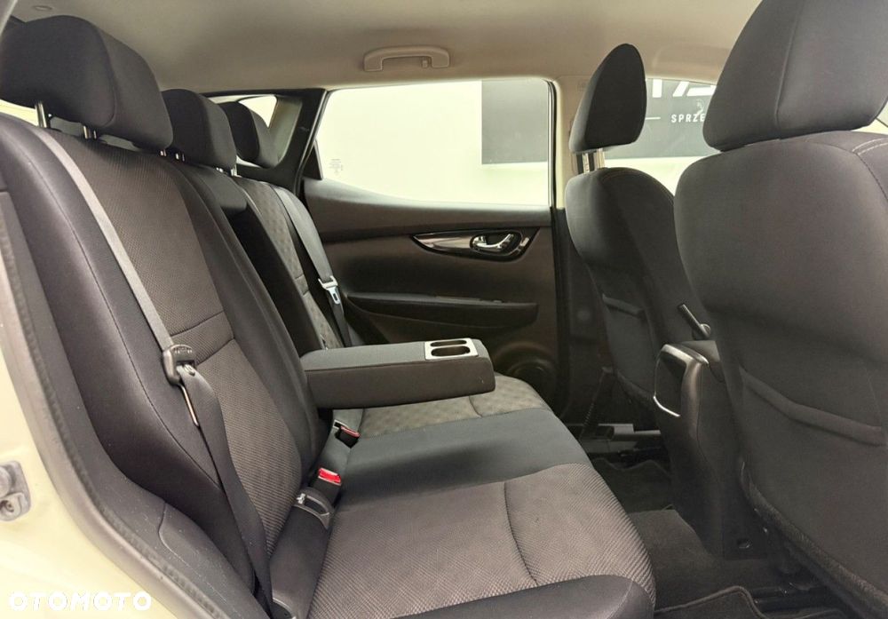 Nissan Qashqai - 19