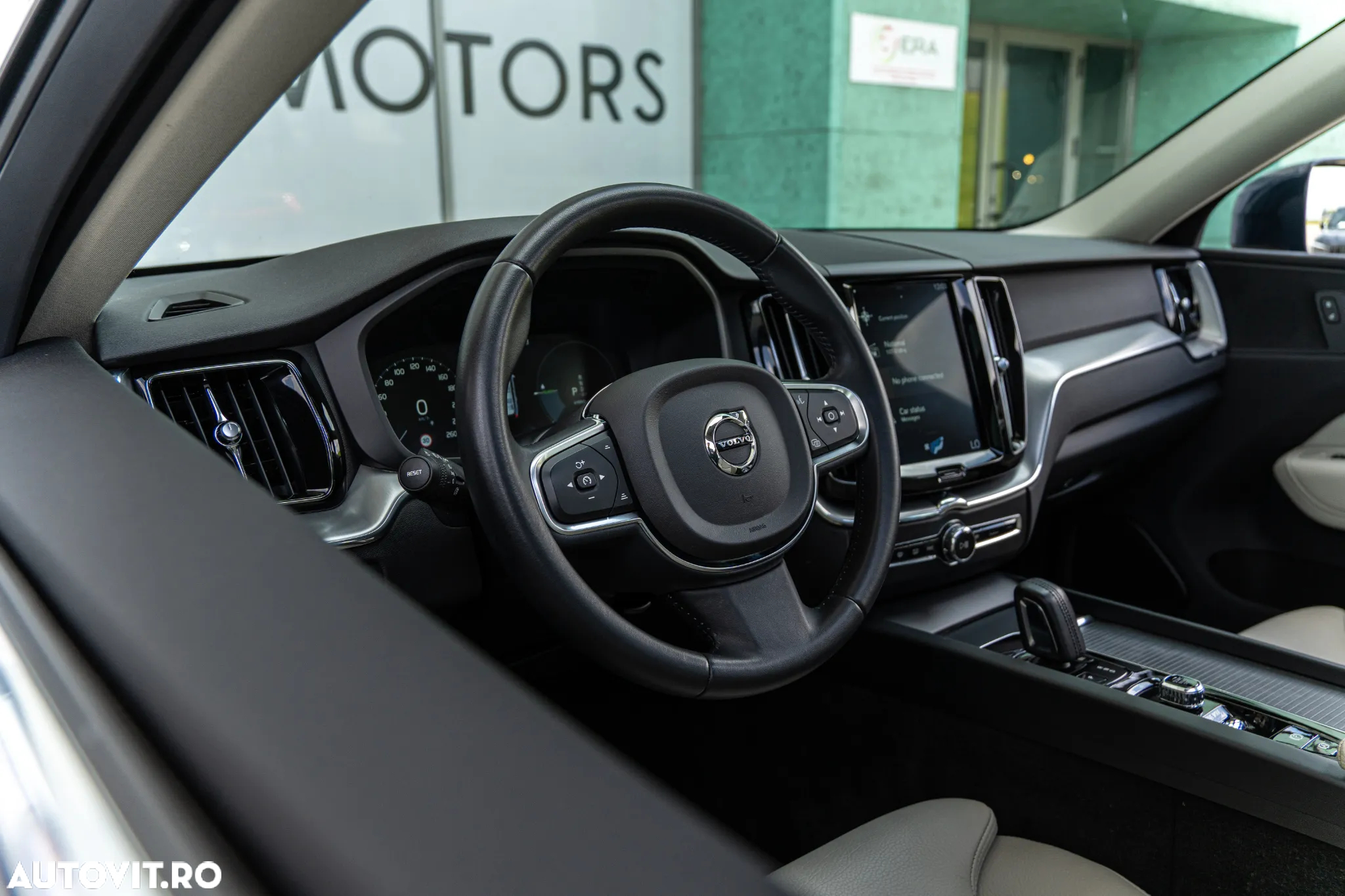 Volvo XC 60 Recharge T8 Twin Engine eAWD Inscription - 29
