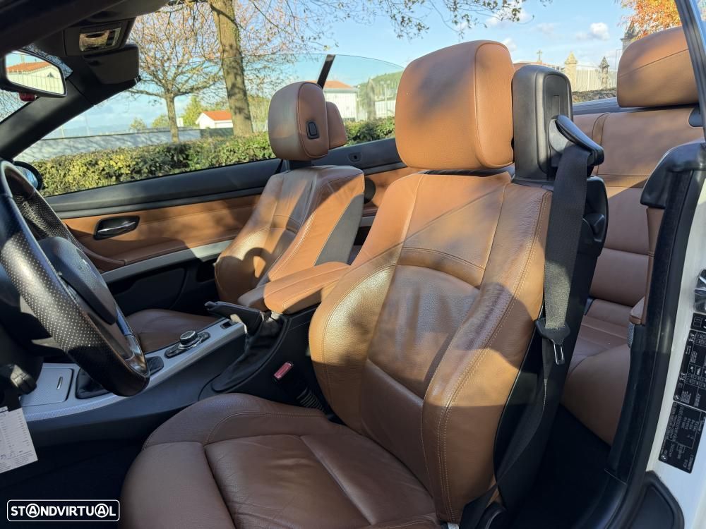 BMW 320 d Cabrio - 11