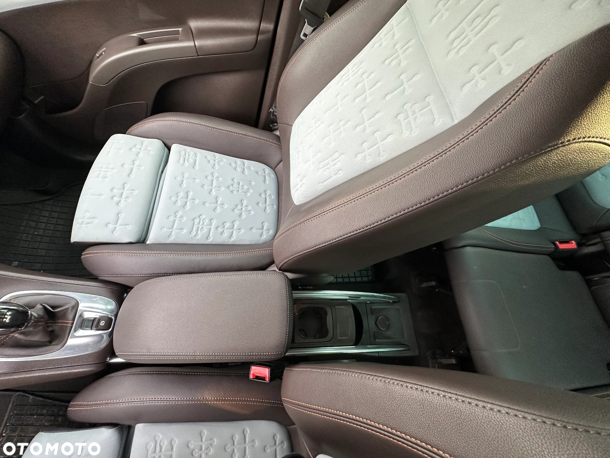 Opel Meriva - 26