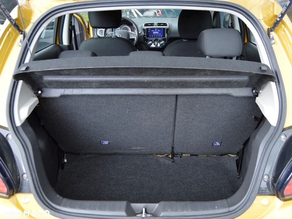 Mitsubishi Space Star 1.2 Invite SDA CVT - 9