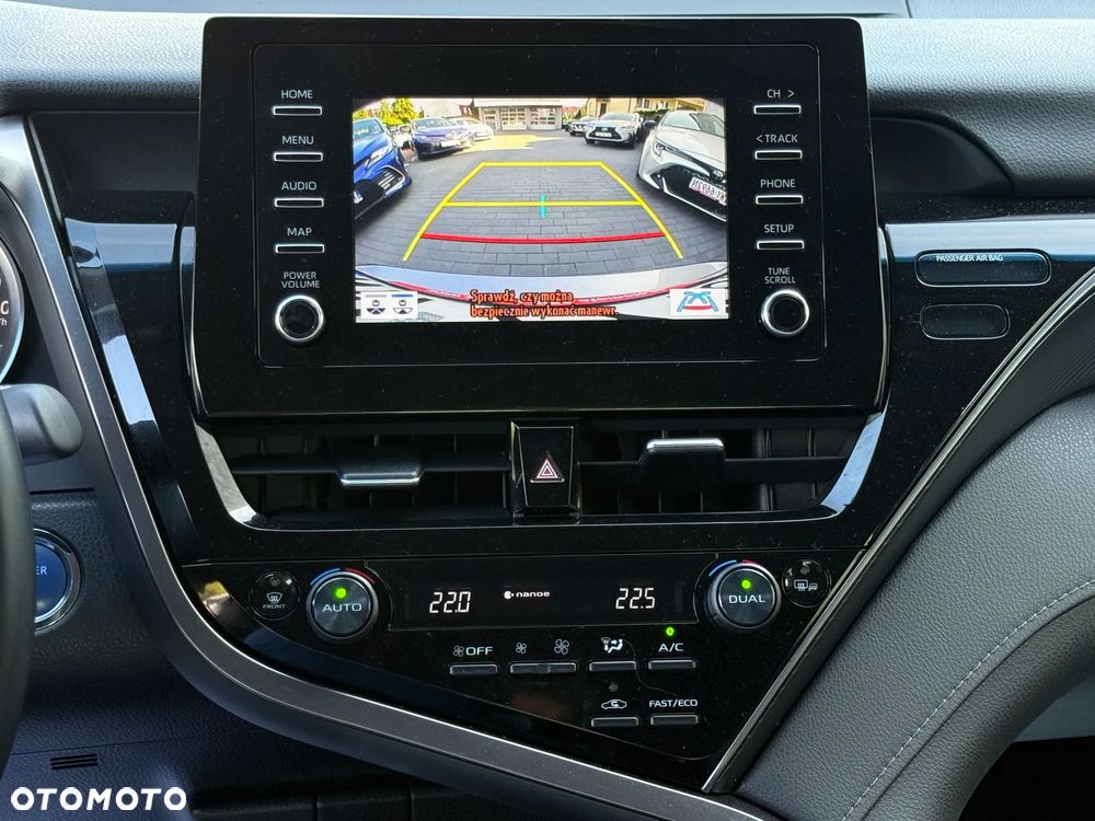 Toyota Camry 2.5 Hybrid Comfort CVT - 5