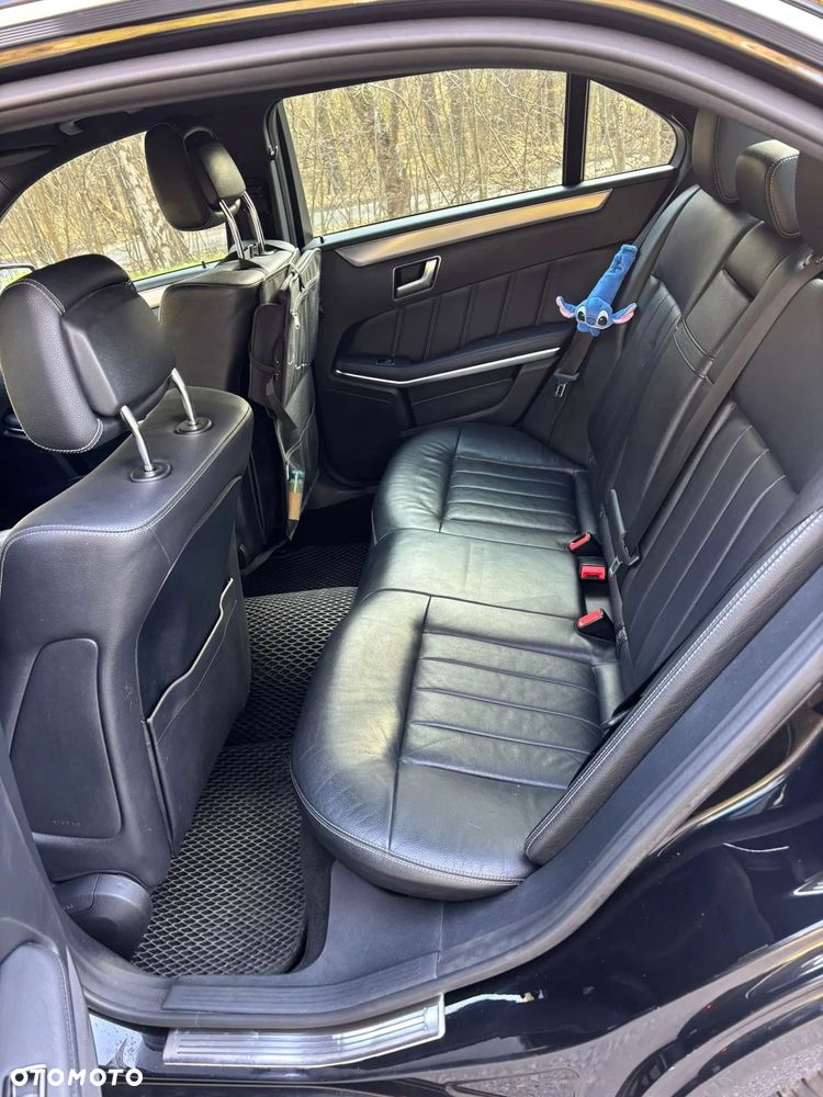 Mercedes-Benz Klasa E 300 BlueTEC HYBRID 7G-TRONIC Avantgarde - 9