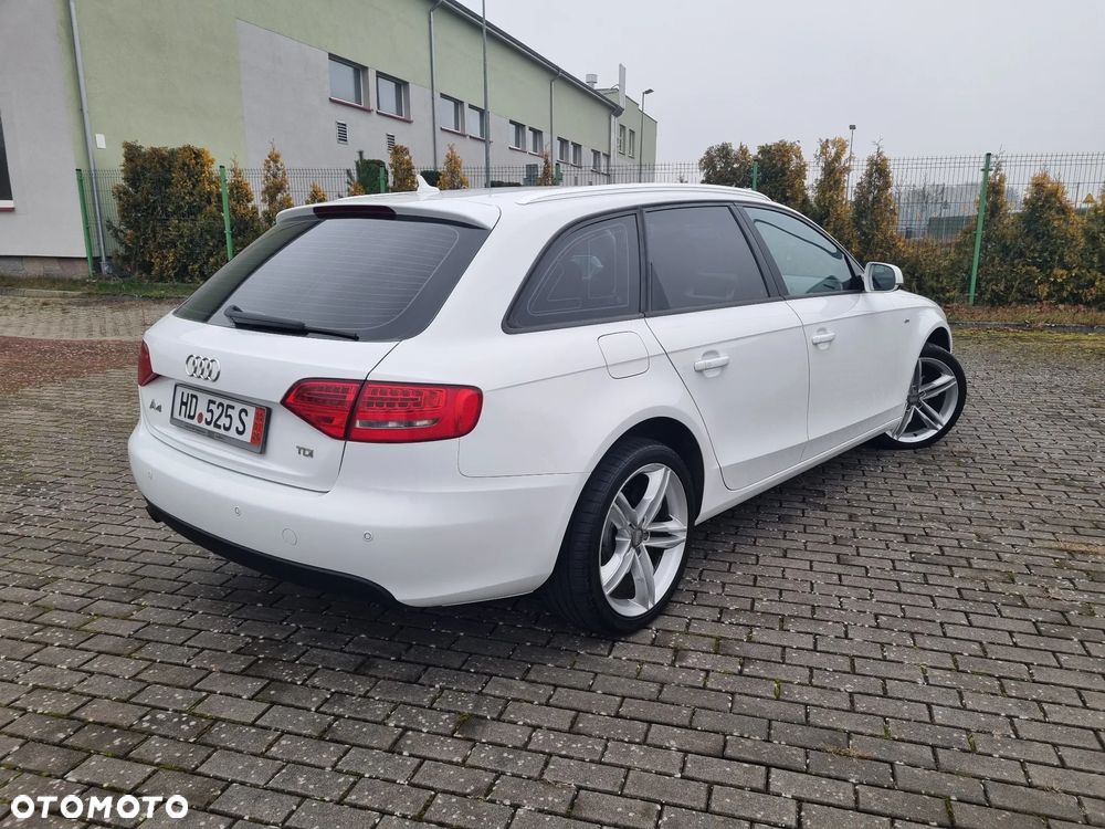 Audi A4 Avant 2.0 TDI DPF Ambiente - 18