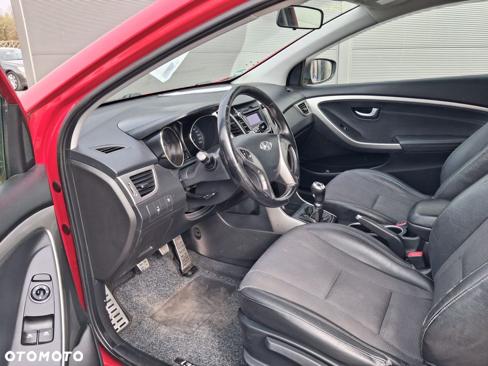 Hyundai i30 1.6 CRDi Premium - 14