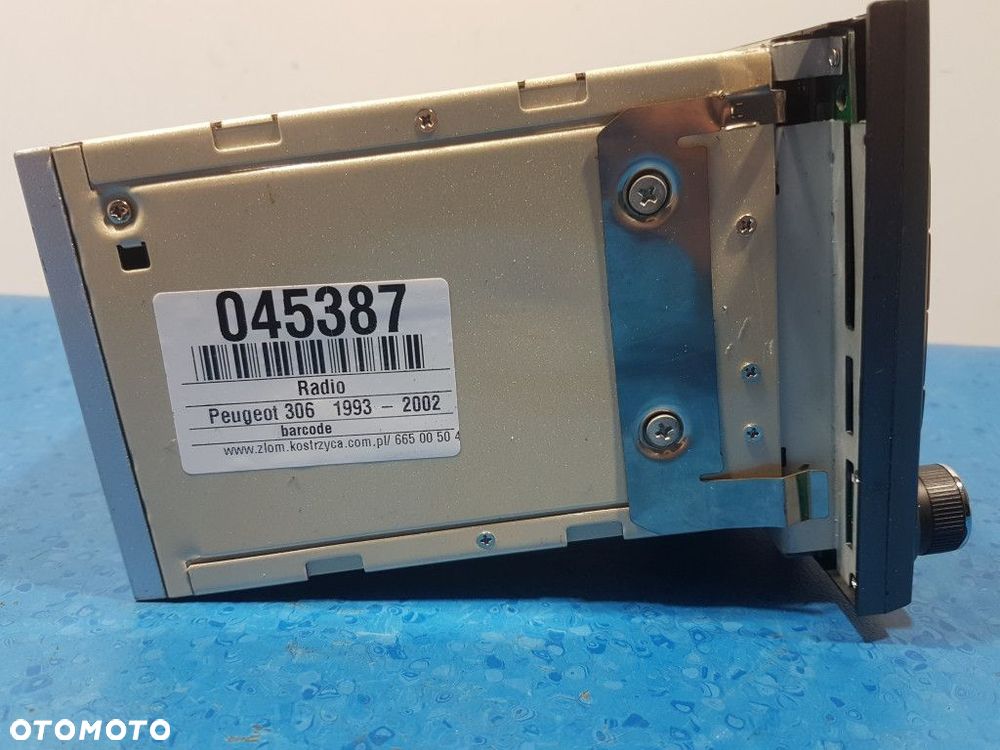 PEUGEOT 306 RADIO - 7