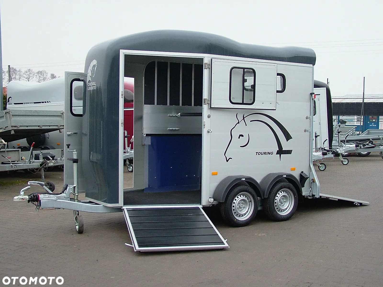 Cheval Liberte Gold Touring z rampą przednią - 3