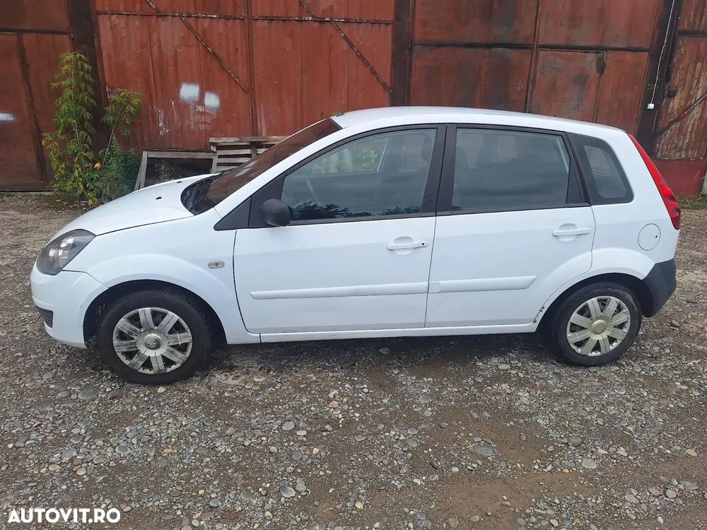 Ford Fiesta 1.4 TDCI - 4