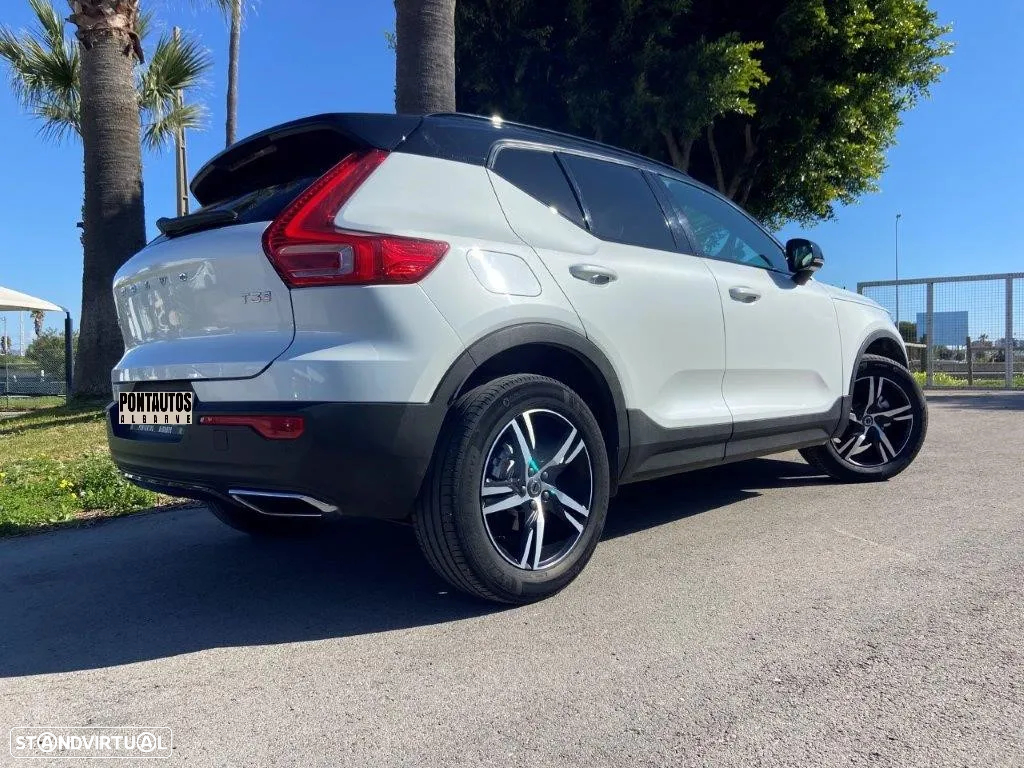 Volvo XC 40 1.5 T3 R-Design Geartronic - 28
