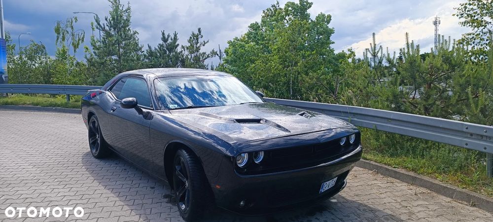 Dodge Challenger - 3