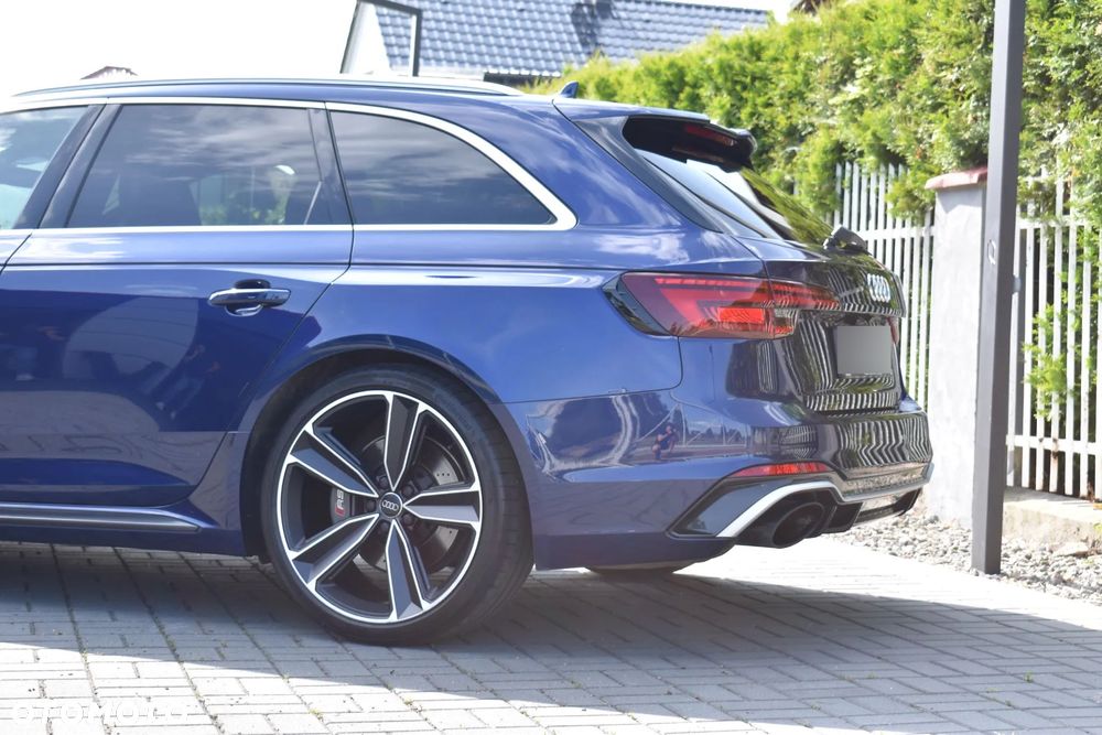 Audi RS4 Avant 2.9 TFSI Quattro Tiptr - 5