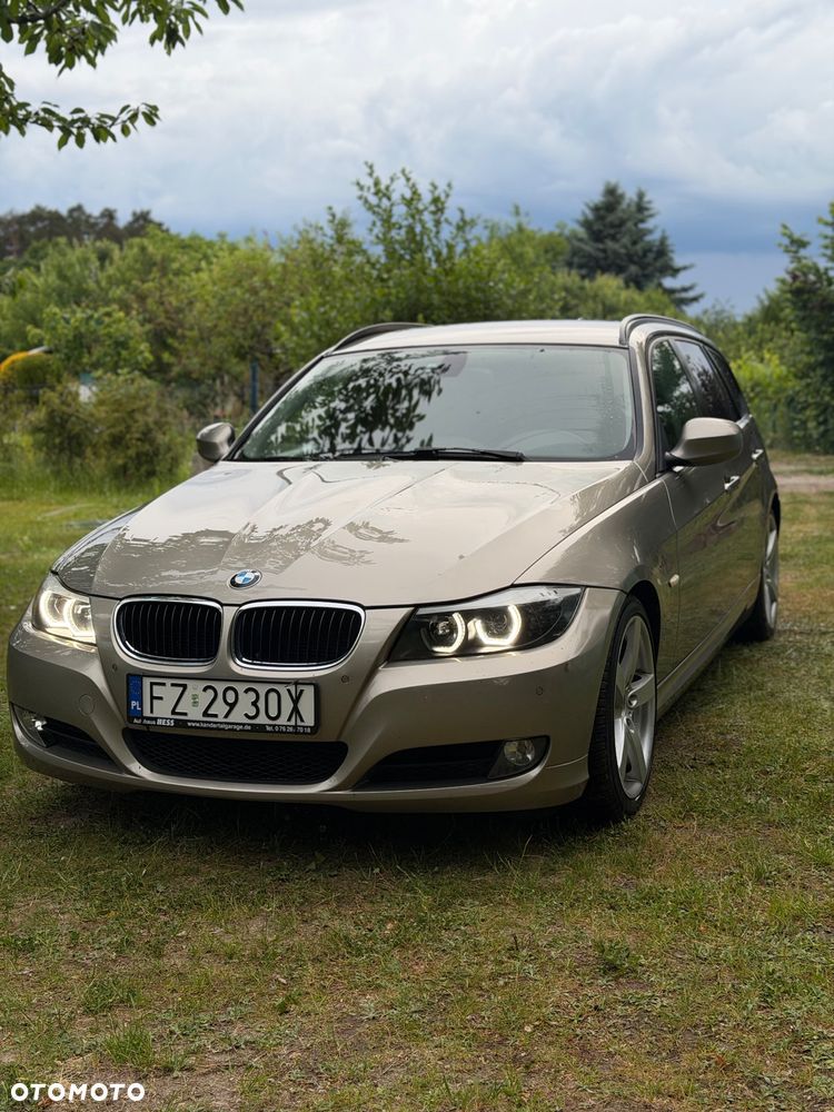 BMW Seria 3 318d Luxury Line - 2