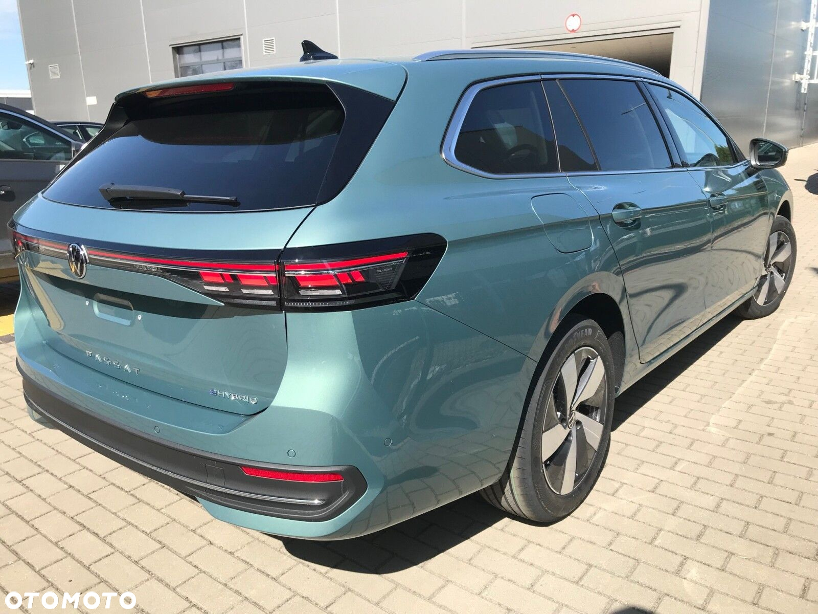 Volkswagen Passat - 6