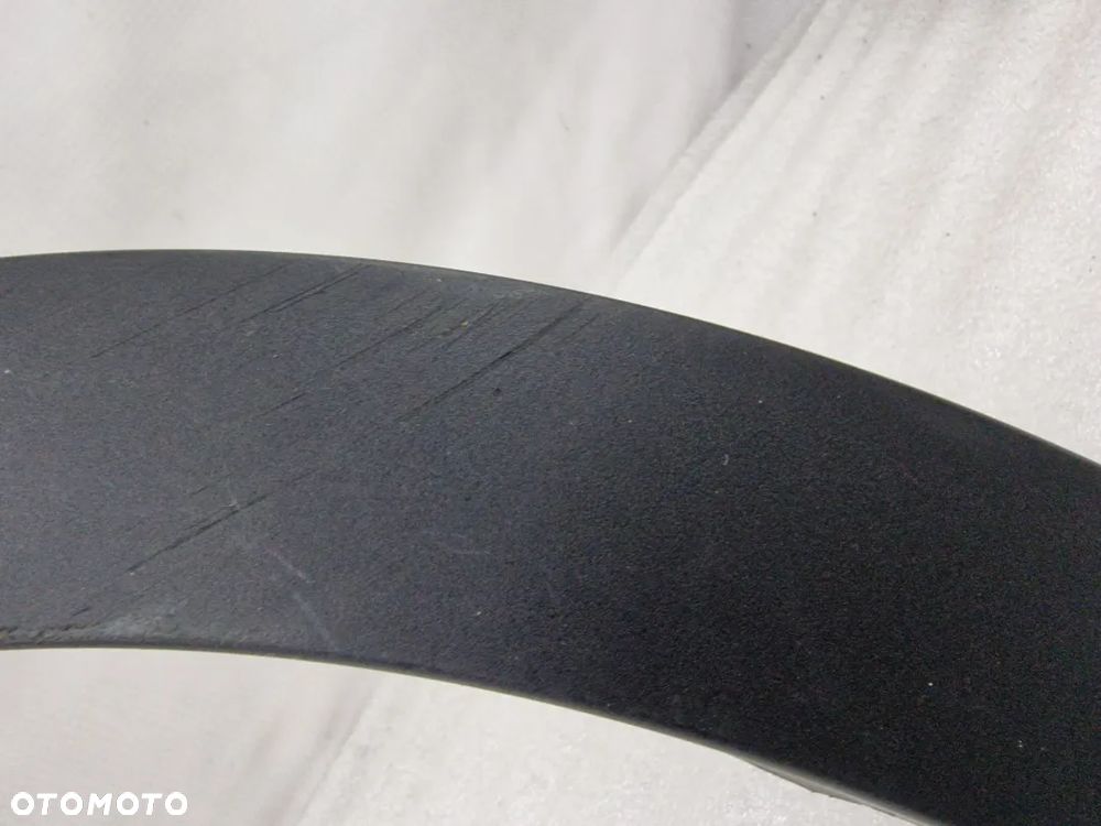 BMW X5 E70 06- LEWA / PRAWA LISTWA / NAKŁADKA BŁOTNIKA TYLNA TYLNIA TYŁ , NR 51777158425 / 51777158426 , NR AUKCJI NB9 - 9