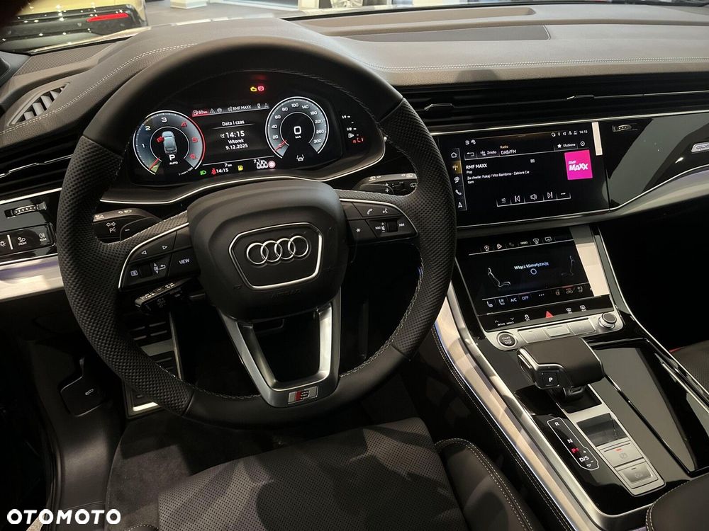 Audi Q7 - 10