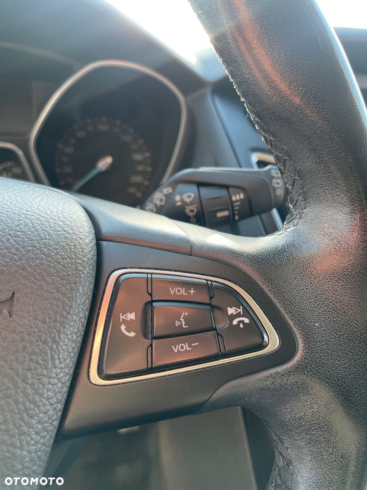 Ford Focus 1.5 EcoBoost Titanium ASS - 19
