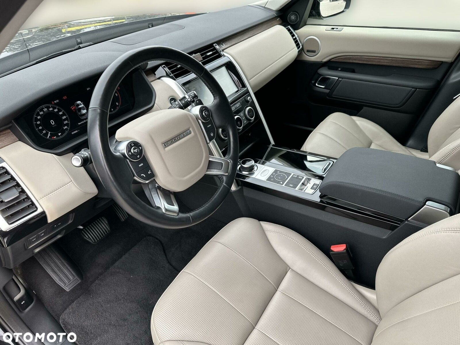 Land Rover Discovery - 14