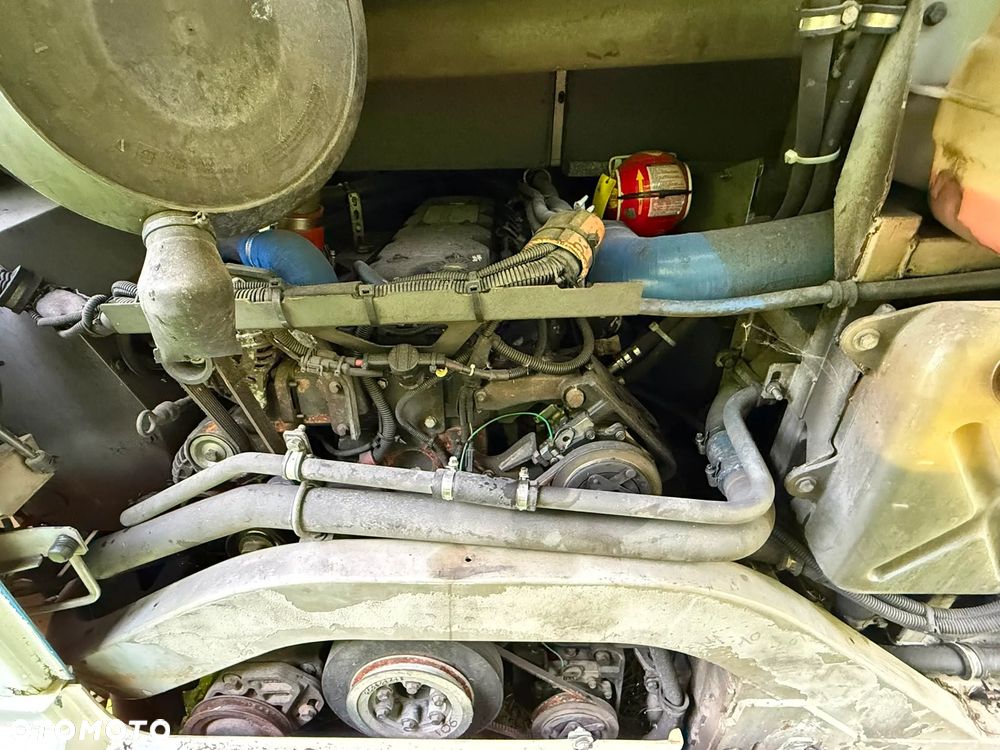 Silnik Tector F4AE3682C / 6-cylindrowy