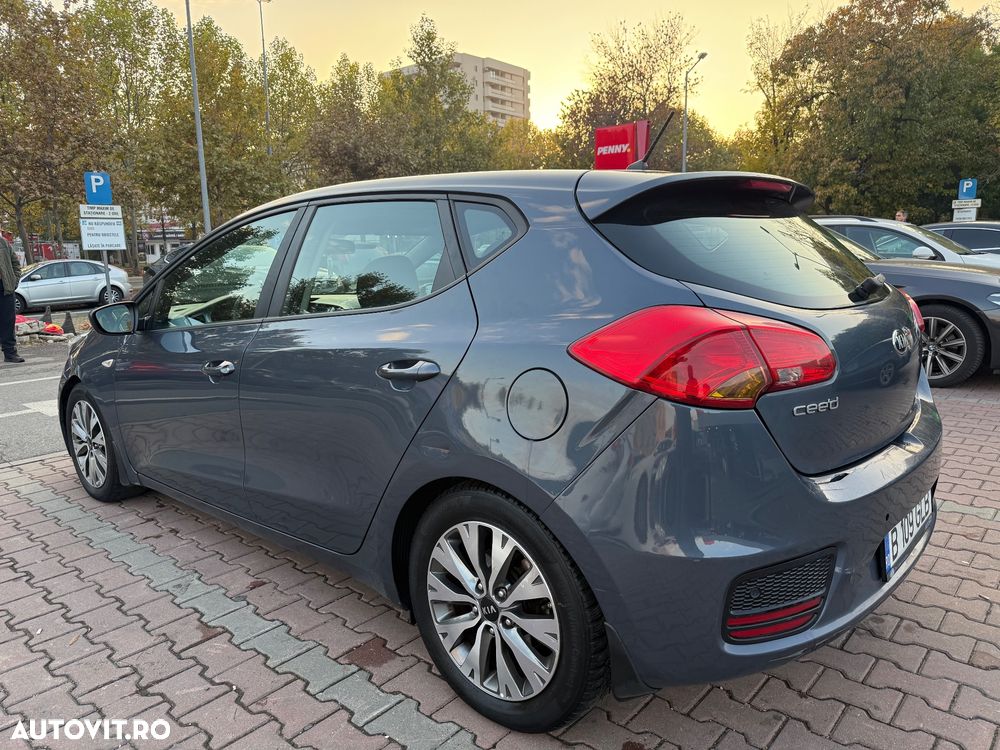 Kia Ceed - 3