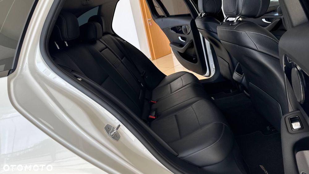 Mercedes-Benz Klasa C 180 (BlueTEC) d - 33