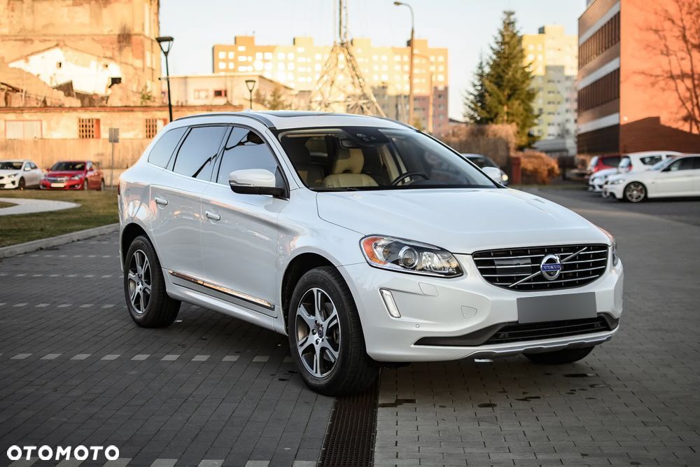 Volvo XC 60 - 1