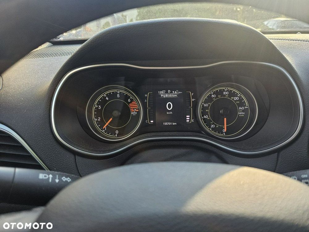 Jeep Cherokee - 12