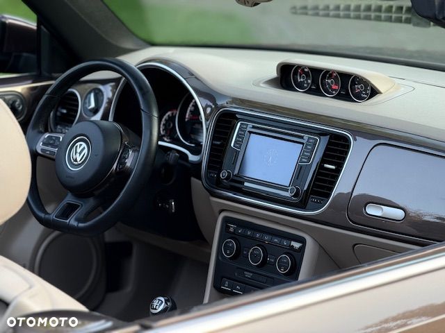 Volkswagen Beetle 1.2 TSI - 12
