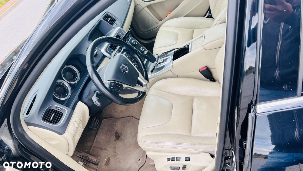 Volvo V60 - 10