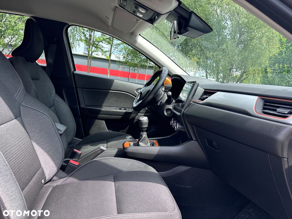 Renault Captur TCe 90 INTENS - 8