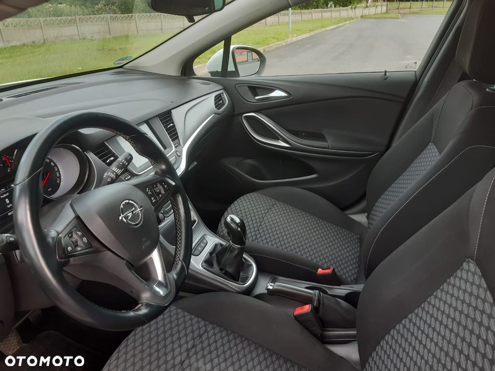 Opel Astra 1.0 T Essentia S&S - 7