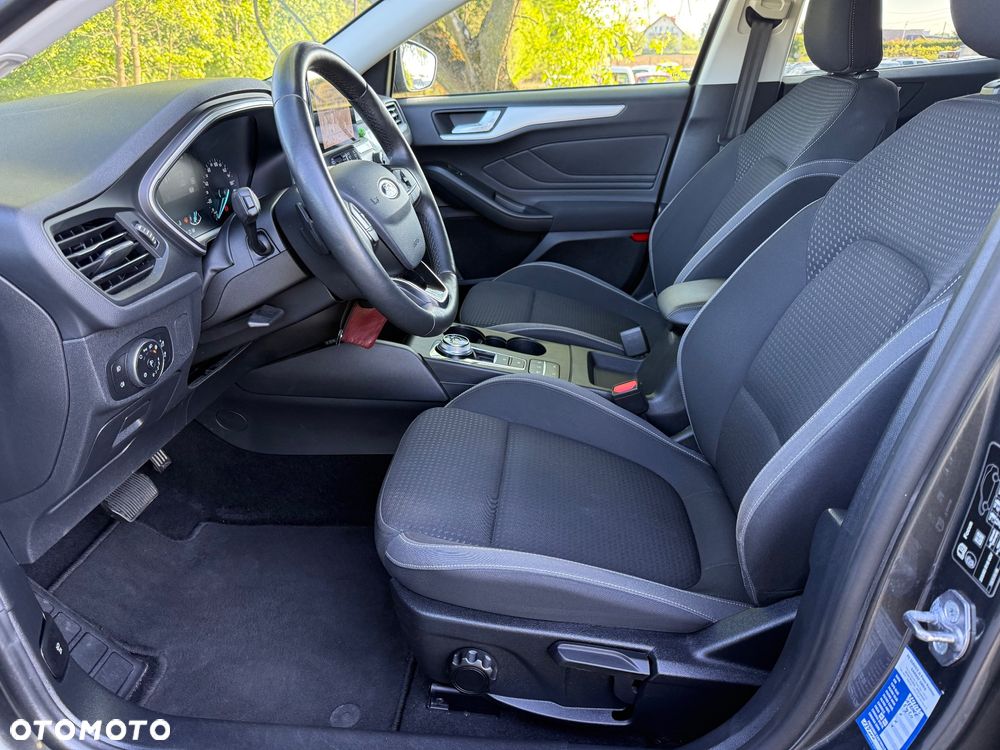 Ford Focus 1.0 EcoBoost Titanium - 23