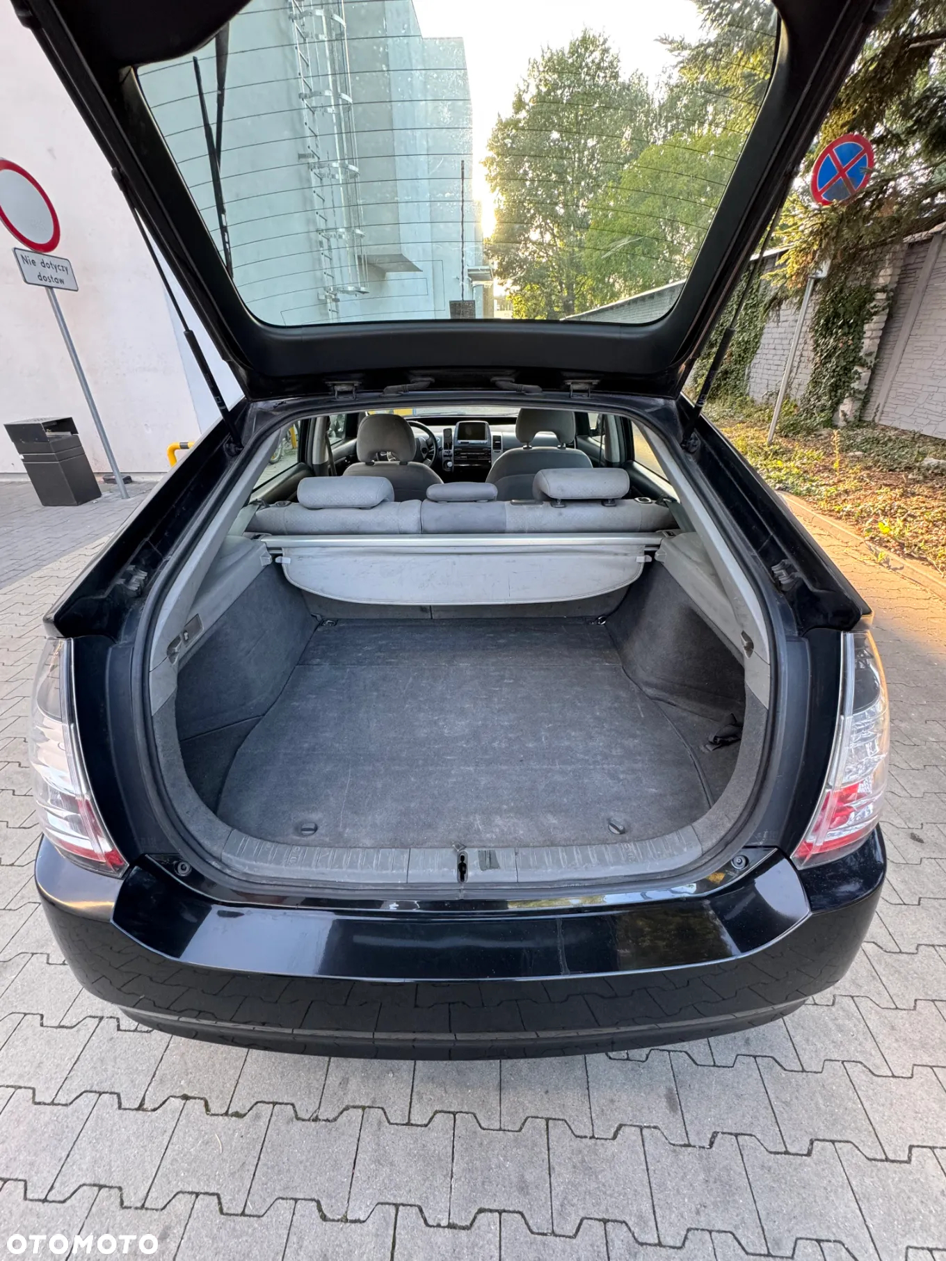 Toyota Prius - 14