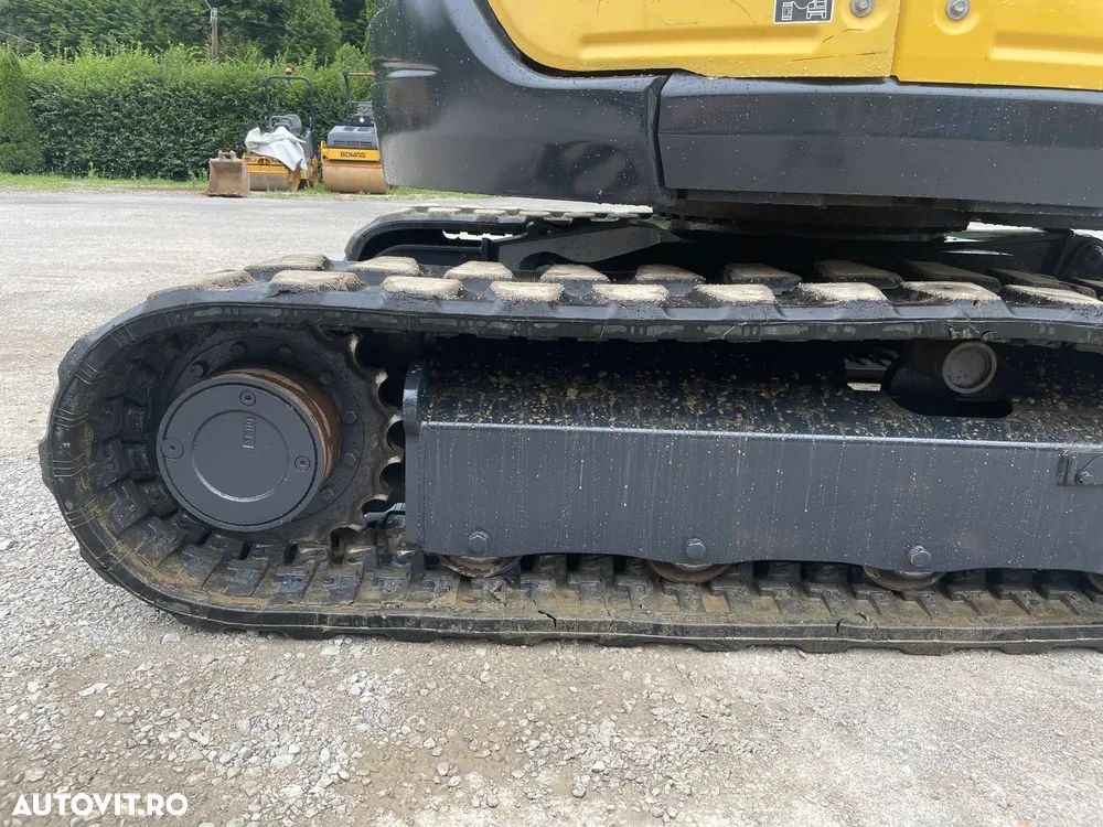Yanmar Vio 80 - 17