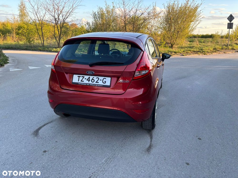 Ford Fiesta 1.25 Champions Edition - 16