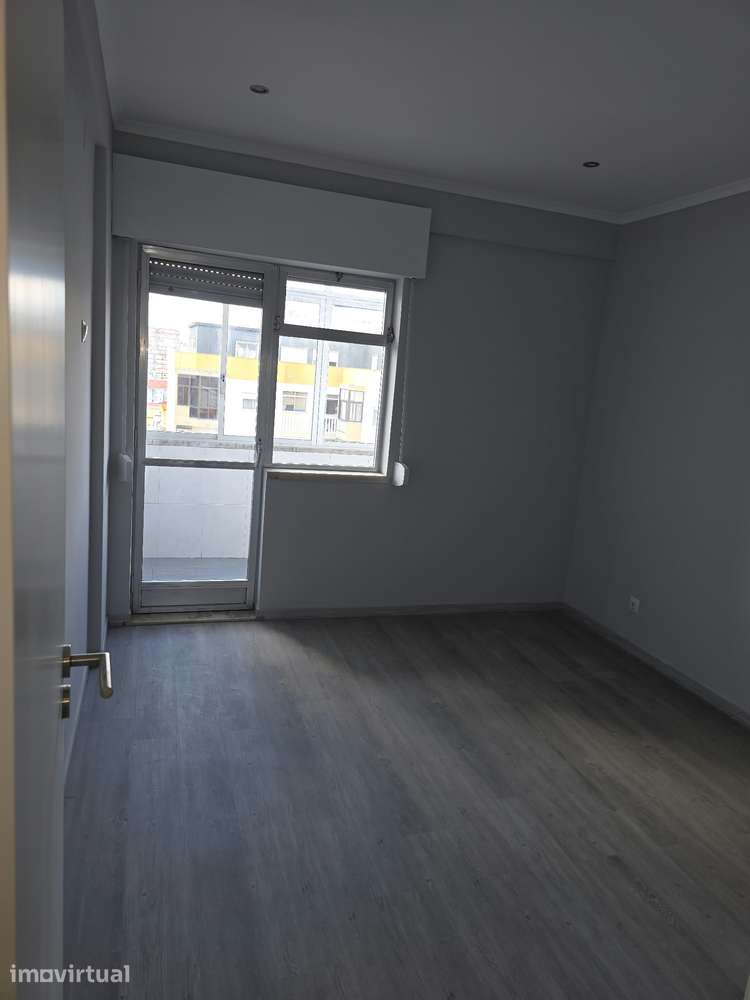 Apartamento T1 na Reboleira completamente remodelado, a estrear - Grande imagem: 4/19