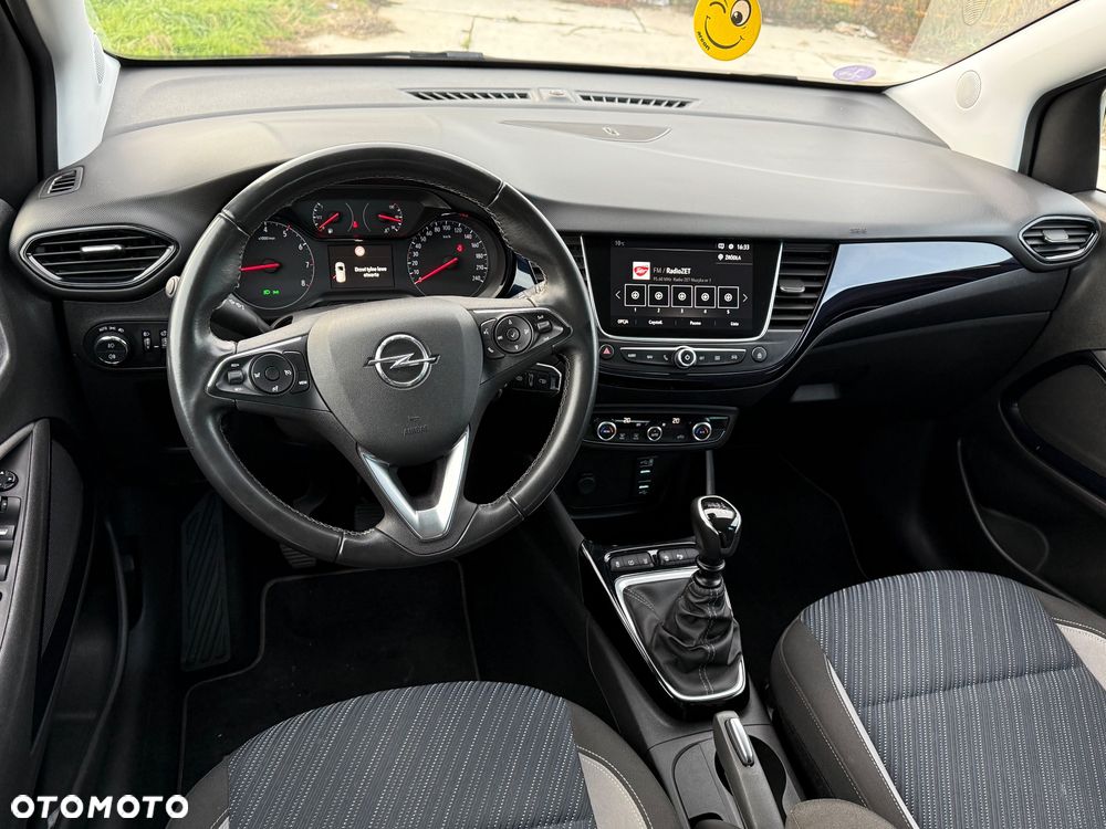 Opel Crossland X - 17
