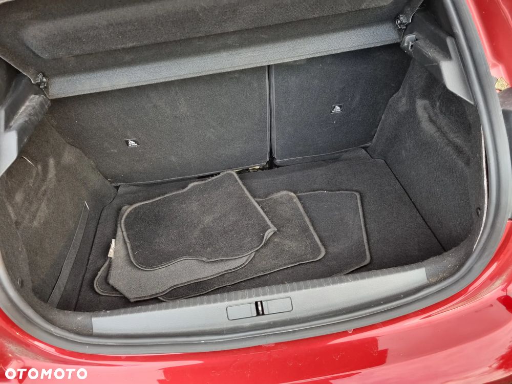 Peugeot 208 PureTech 130 EAT8 Allure Pack - 19