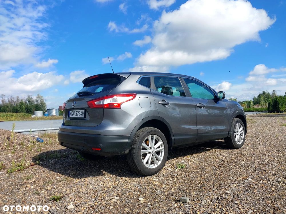 Nissan Qashqai 1.6 dCi ALL-MODE 4x4i ACENTA - 3