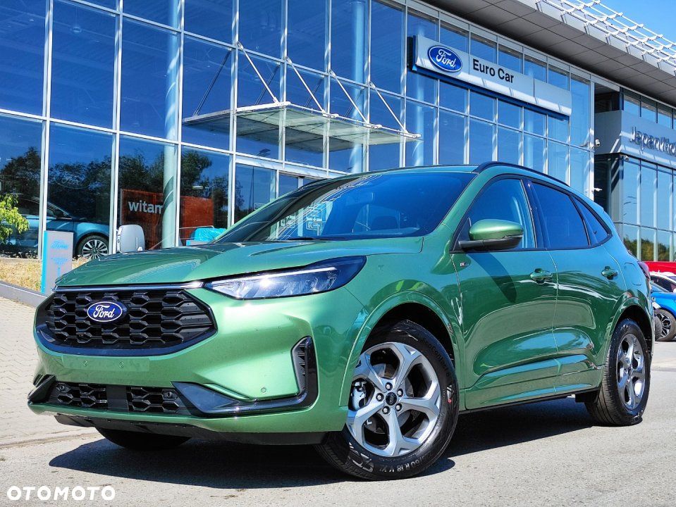 Ford Kuga - 1
