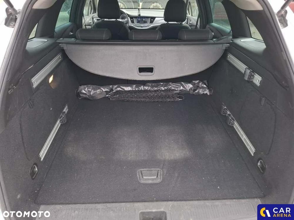 Opel Astra - 38