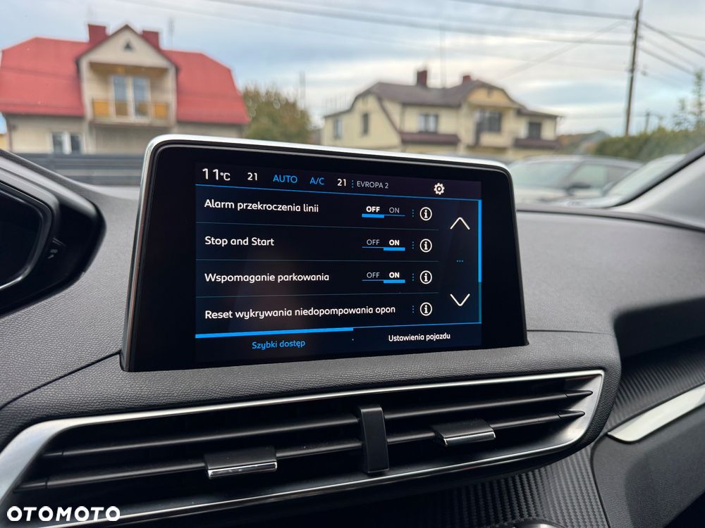 Peugeot 5008 BlueHDi 130 EAT8 Allure - 35
