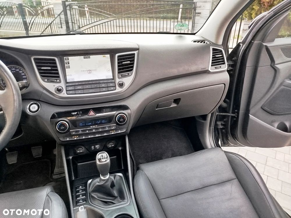 Hyundai Tucson 1.6 Turbo 4WD Premium - 11